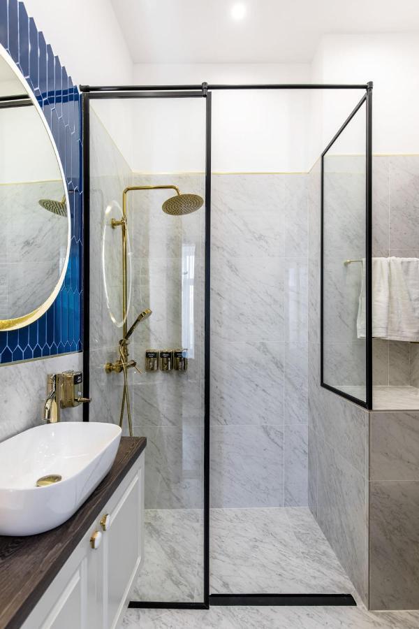 Holt Old Town Luxury Suites 부쿠레슈티 외부 사진