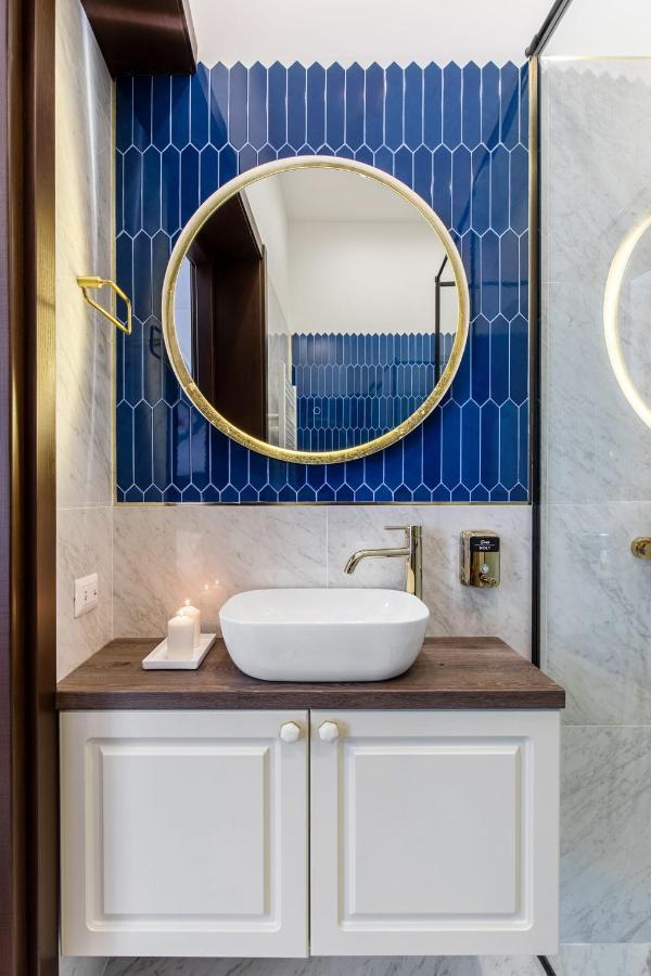 Holt Old Town Luxury Suites 부쿠레슈티 외부 사진